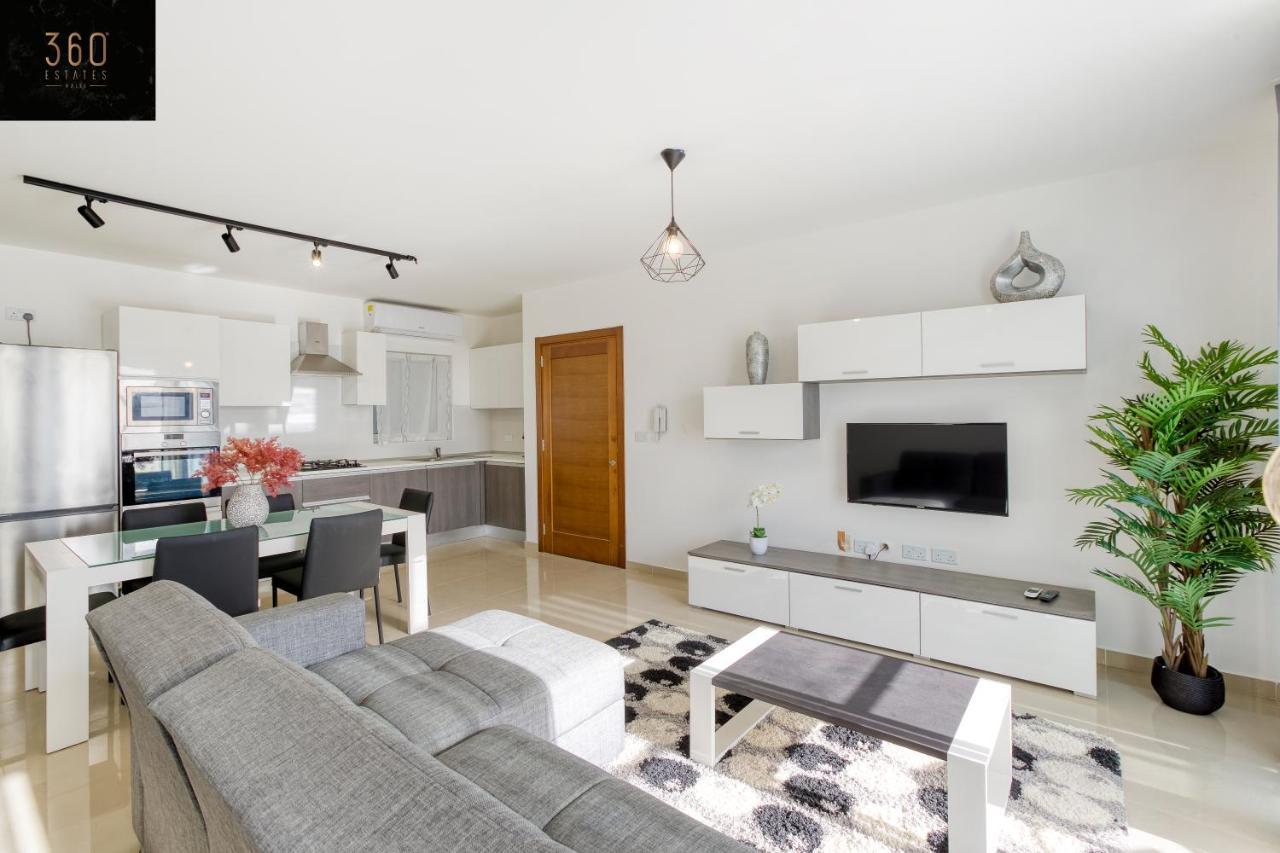 Stunning 3Br W/Country View Apartment In M'Scalak By 360 Estates Marsaskala Exterior foto