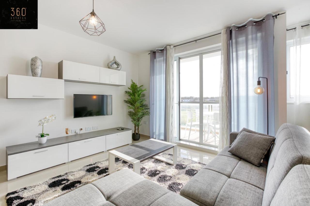 Stunning 3Br W/Country View Apartment In M'Scalak By 360 Estates Marsaskala Exterior foto